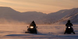 Utforsk Svalbardnaturen på snøscooter