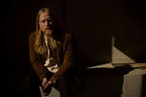 Jonas Brekke kommer til Svalbard for åspille på festivalen Dark Season Blues