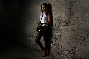 Vanessa Collier kommer til Longyearbyen for å mspille på verdens nordligste blues festivael Dark Season Blues Spitsbergen